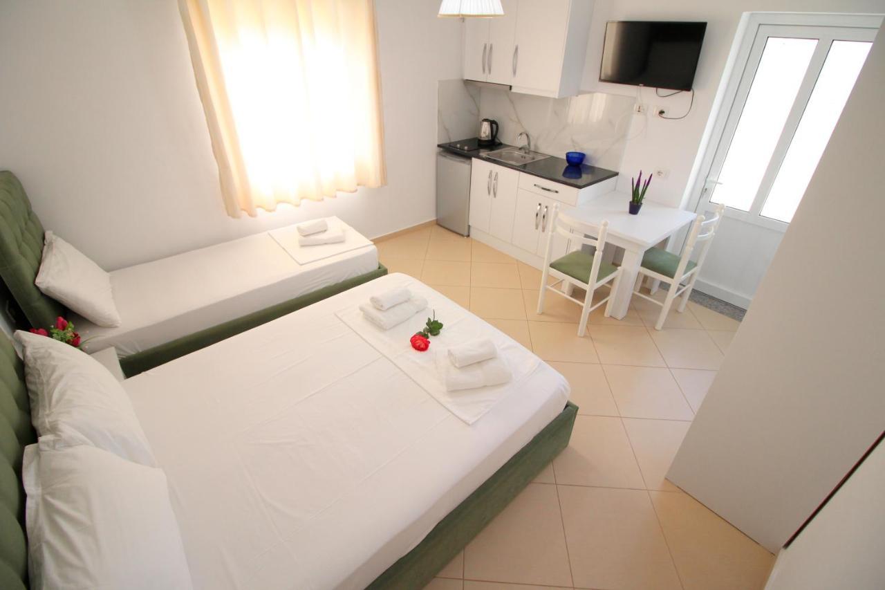 Emerald Inn Ksamil Exteriér fotografie