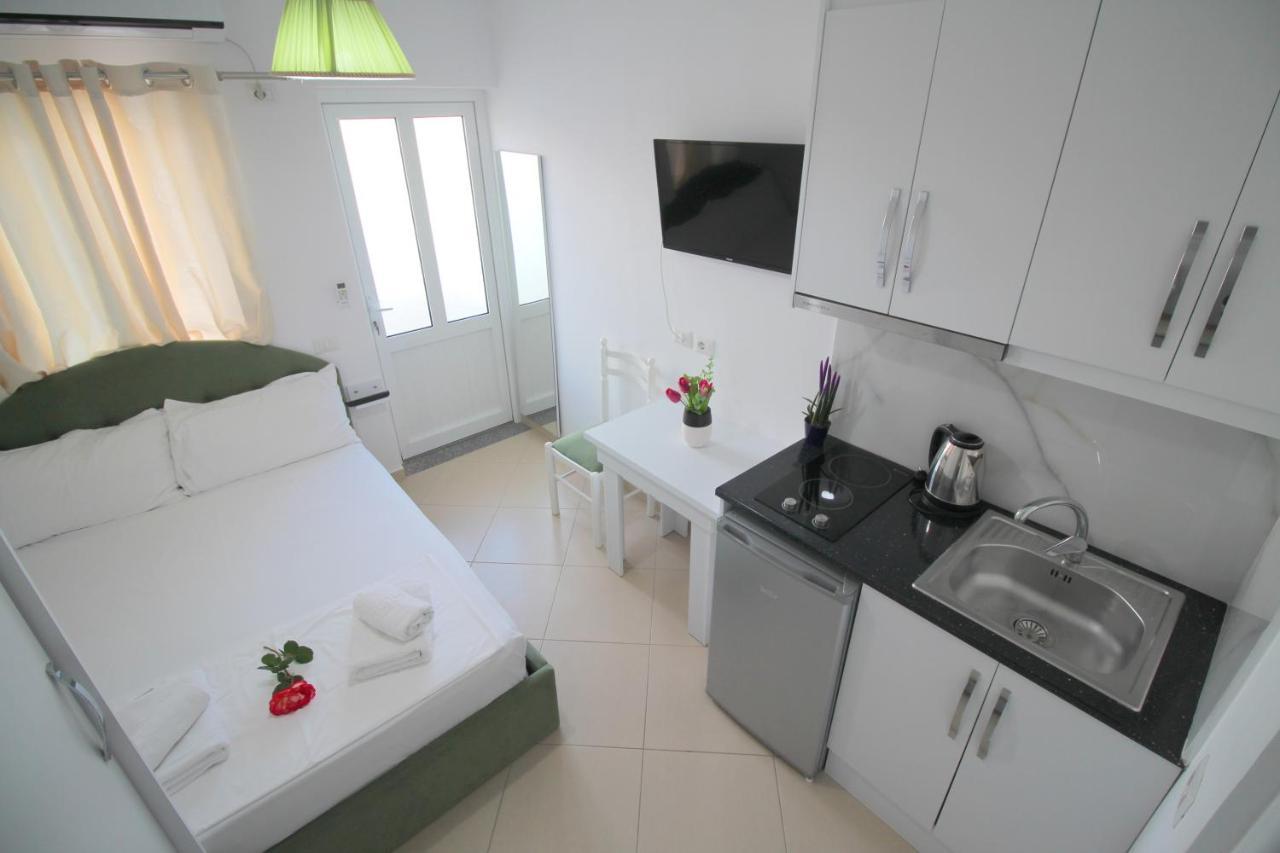Emerald Inn Ksamil Exteriér fotografie