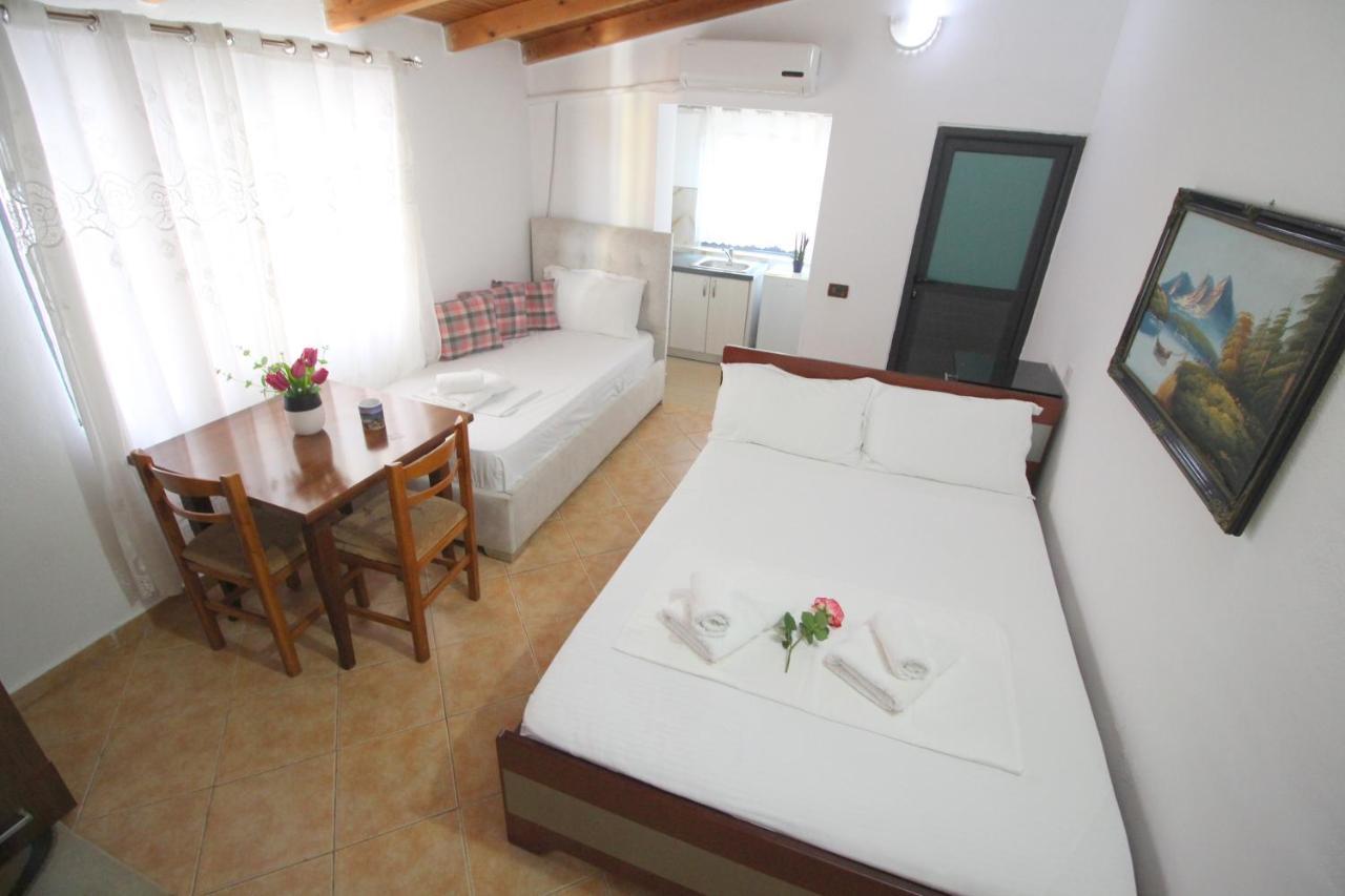 Emerald Inn Ksamil Exteriér fotografie