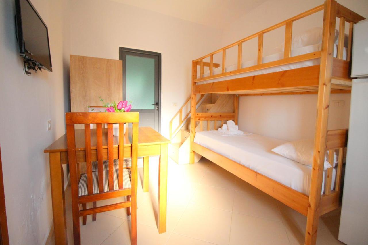 Emerald Inn Ksamil Exteriér fotografie