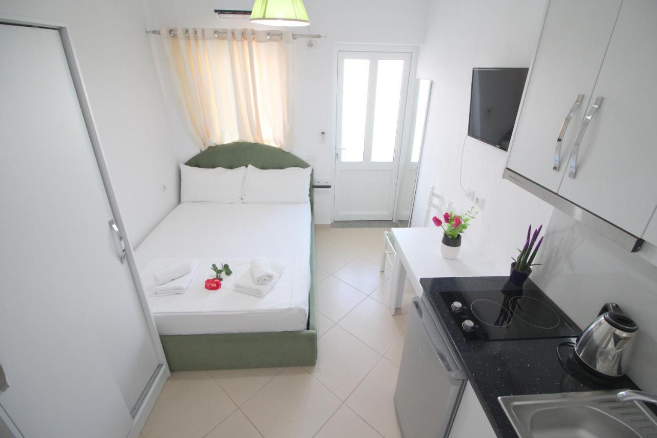 Emerald Inn Ksamil Exteriér fotografie